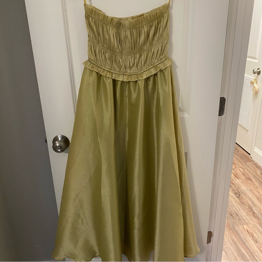 Klesis Gold Pleated Strapless Dress - Picture 3 of 6